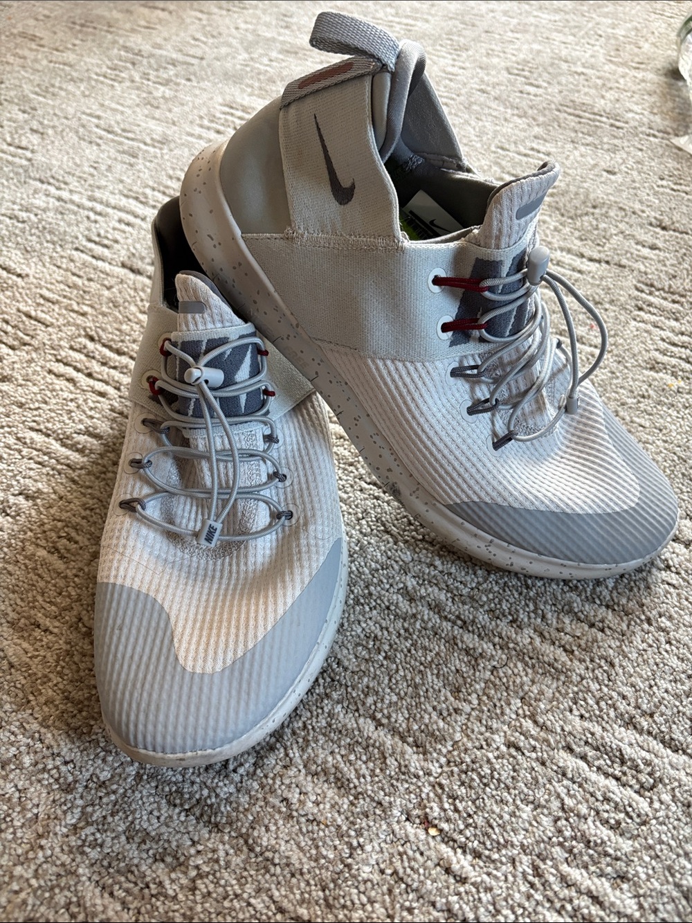 Nike Free Men’s Light Gray Athletic Sneakers